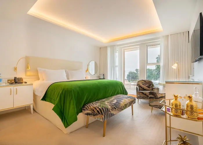 Best Bournemouth Hotels For Families With Kids